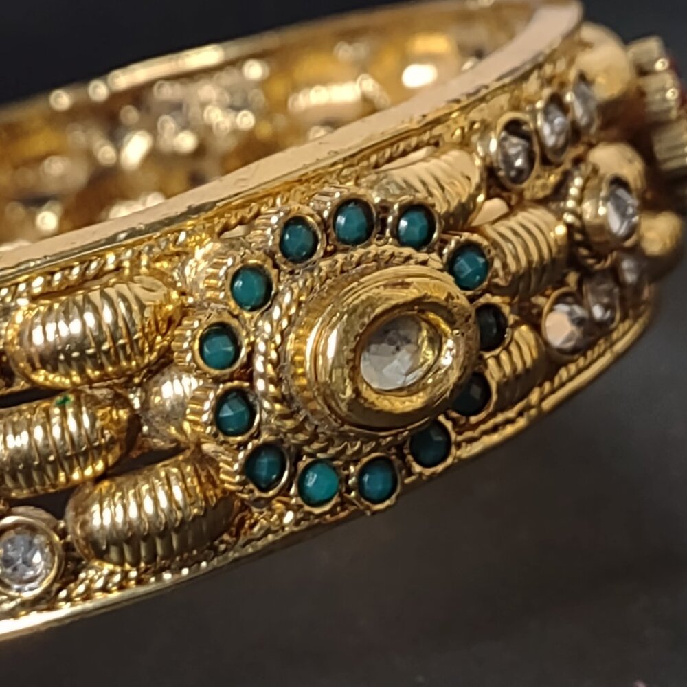 Very Pretty Gold Tone, Green, And Pink 7.5 Inch Vintage Hinged Bangle